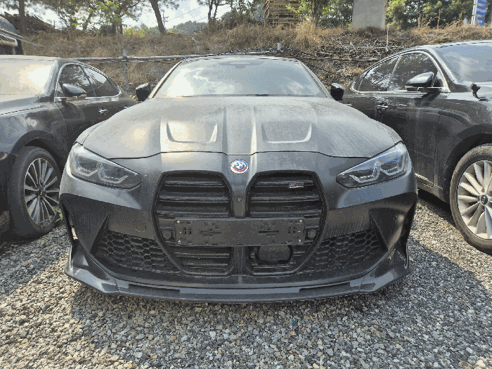 BMW M4 Competition M xDrive