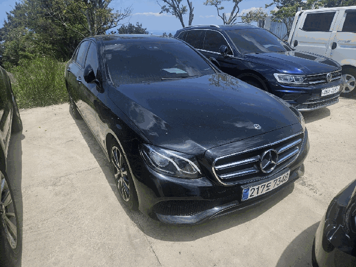Mercedes-Benz E 250