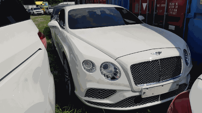 Bentley Continental GT V8