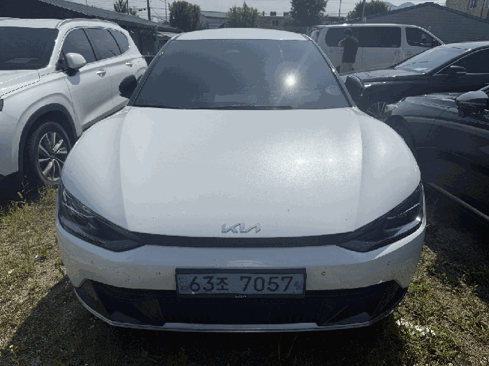 EV6