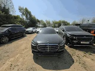 Mercedes-Benz S350 d 현황 사진 1