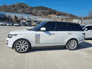 레인지로버 4.4D 현황 사진 5