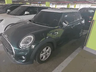 MINI Cooper D five-door 현황 사진 4