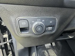 Mercedes-Benz-GLB220 현황 사진 11