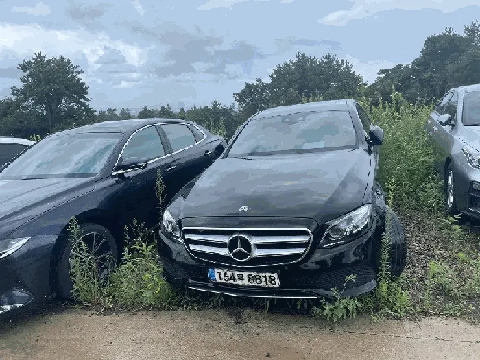 Mercedes-Benz E 300