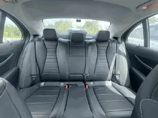 Mercedes-Benz E 300 현황 사진 4