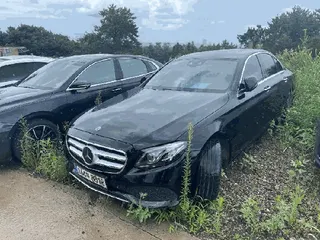 Mercedes-Benz E 300 현황 사진 2