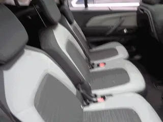 Grand C4 Picasso 1.6 Blue-HDi 현황 사진 7