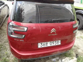 Grand C4 Picasso 1.6 Blue-HDi 현황 사진 5