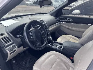 Explorer 2.3 AWD 현황 사진 2