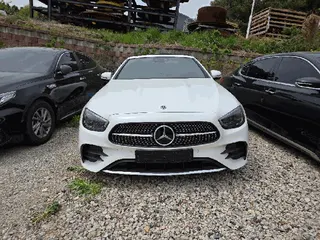 Mercedes-Benz E450 4MATIC Cabr 현황 사진 1
