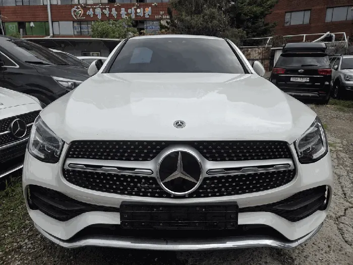 Mercedes-Benz GLC300 e 4MATIC Coupe
