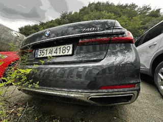BMW 740d xDrive Design Pure Excellence(20) 현황 사진 2