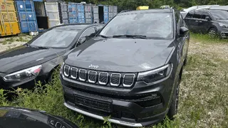 짚 컴패스 2.4 AWD 현황 사진 2