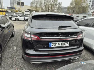 Lincoln Nautilus 2.7 AWD 현황 사진 3