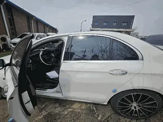 E220 d 현황 사진 6