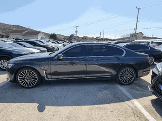 BMW 745Le iPerformance 현황 사진 2