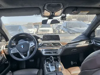 BMW 745Le iPerformance 현황 사진 16
