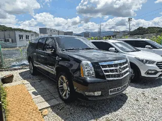 캐딜락 에스컬레이드(ESCALADE) 현황 사진 2