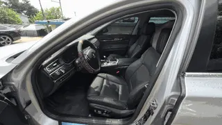 BMW 730d xDrive 현황 사진 3