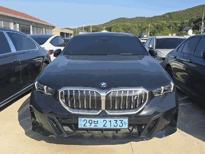 BMW i5 eDrive40