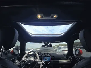 MINI John Cooper Works Clubman ALL4 현황 사진 6
