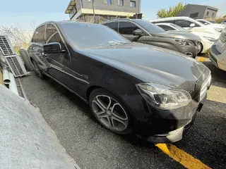 E250 BlueTEC 4MATIC 현황 사진 1