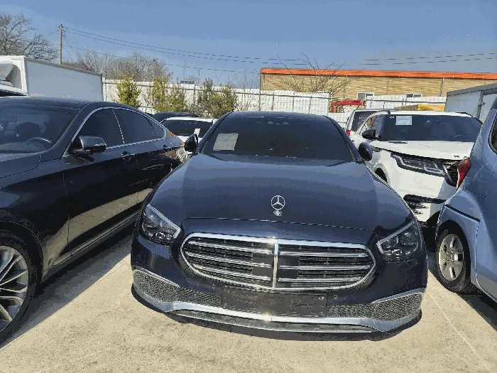 Mercedes-Benz E250