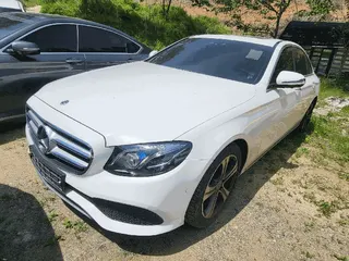 E300 4Matic 현황 사진 1