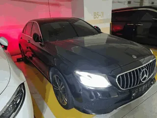 벤츠 E220 d 현황 사진 4