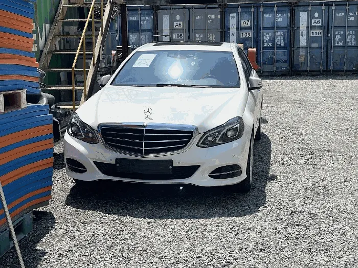 E300