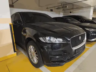 재규어 F-PACE 20d 현황 사진 3