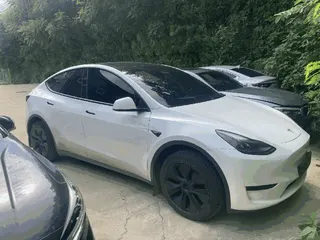 Model Y RWD 현황 사진 2