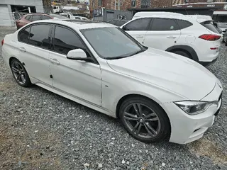 BMW 320i 현황 사진 4