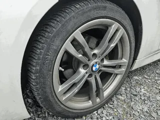 BMW 320i 현황 사진 19