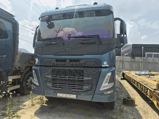 덤프트럭 현황 사진 1