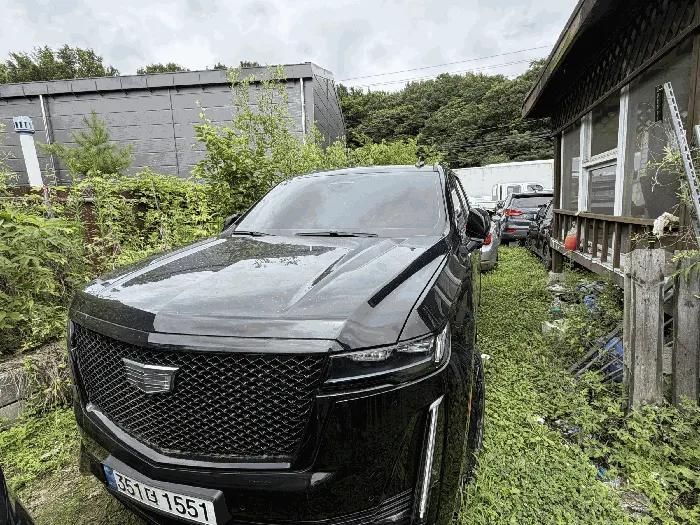 CADILLAC ESCALADE ESV
